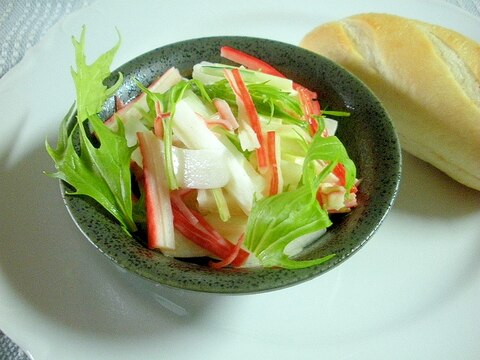 カニカマと白菜と水菜の和風サラダ＆プチパンプレート